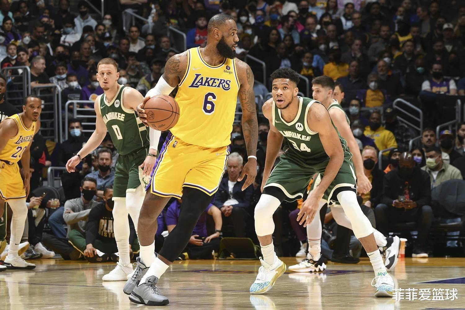 开云体育-湖人不断突破！，德罗巴连续十场比赛得分超过险胜引发球迷热议-开云体育